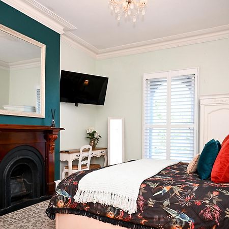 Отель Deck Quarters - Mansfield, Victoria Экстерьер фото