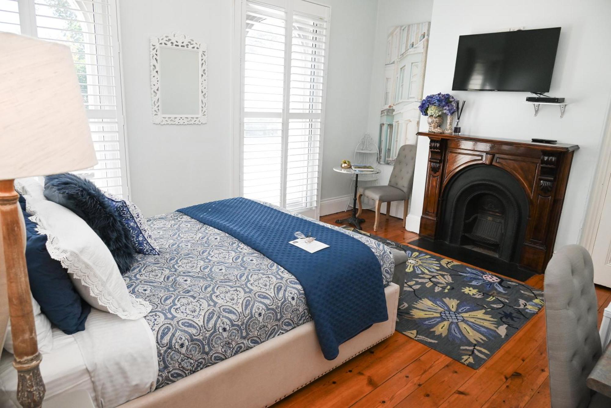 Отель Deck Quarters - Mansfield, Victoria Экстерьер фото